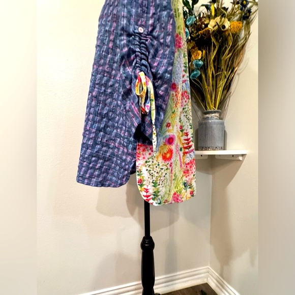 Sharon Young Blue and Pink Button Down Tunic with Mandarin Collar Tie Sleeves - Picture 5 of 10